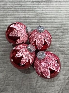 Holiday Red Glitter Glass Ornaments - Pack of 4 G & B